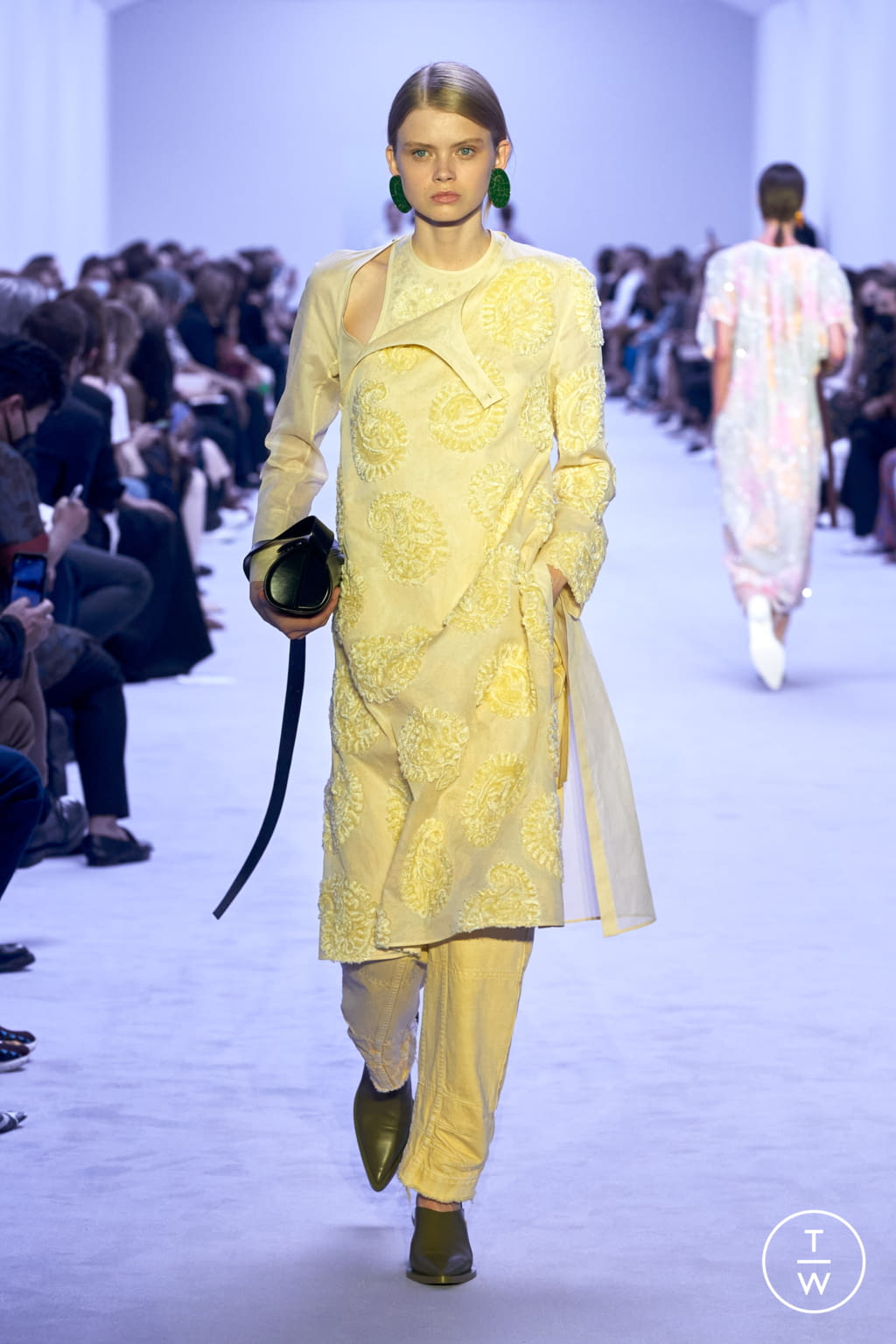 Fashion Week Milan Spring/Summer 2022 look 42 from the Jil Sander collection womenswear