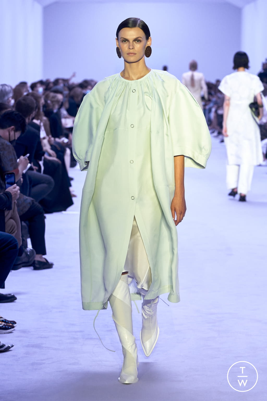 Fashion Week Milan Spring/Summer 2022 look 44 from the Jil Sander collection womenswear