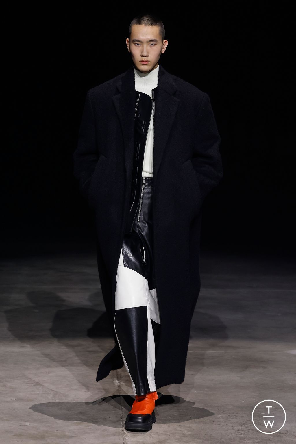 Fashion Week Milan Fall/Winter 2023 look 2 from the Jil Sander collection womenswear