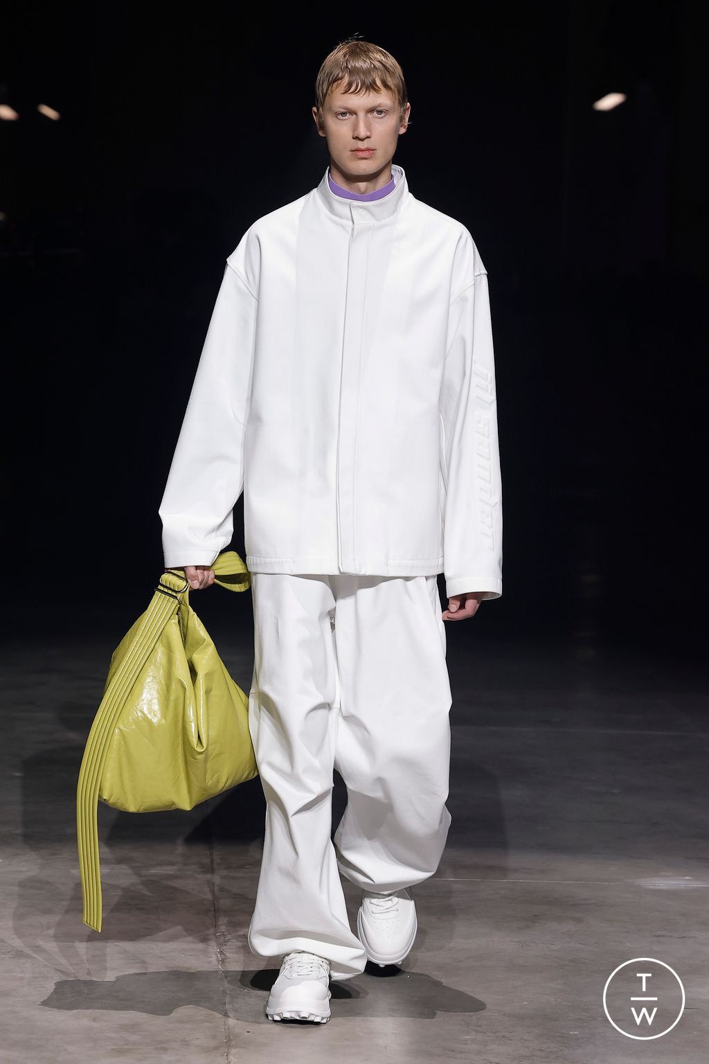 Fashion Week Milan Fall/Winter 2023 look 8 de la collection Jil Sander womenswear