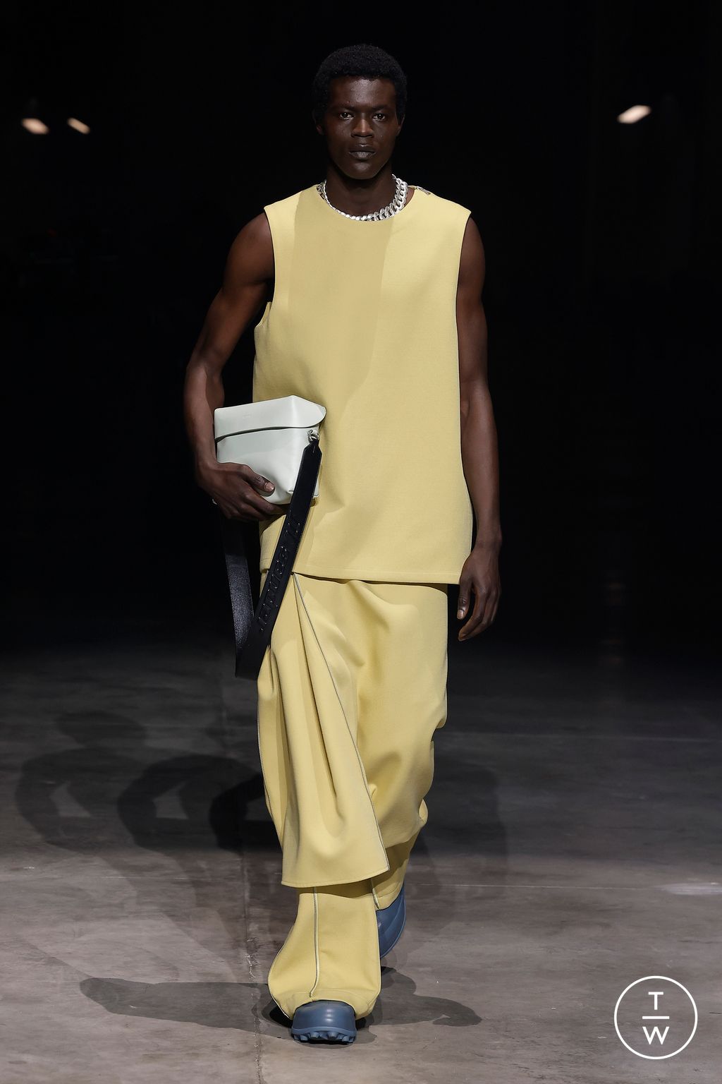 Fashion Week Milan Fall/Winter 2023 look 9 from the Jil Sander collection womenswear