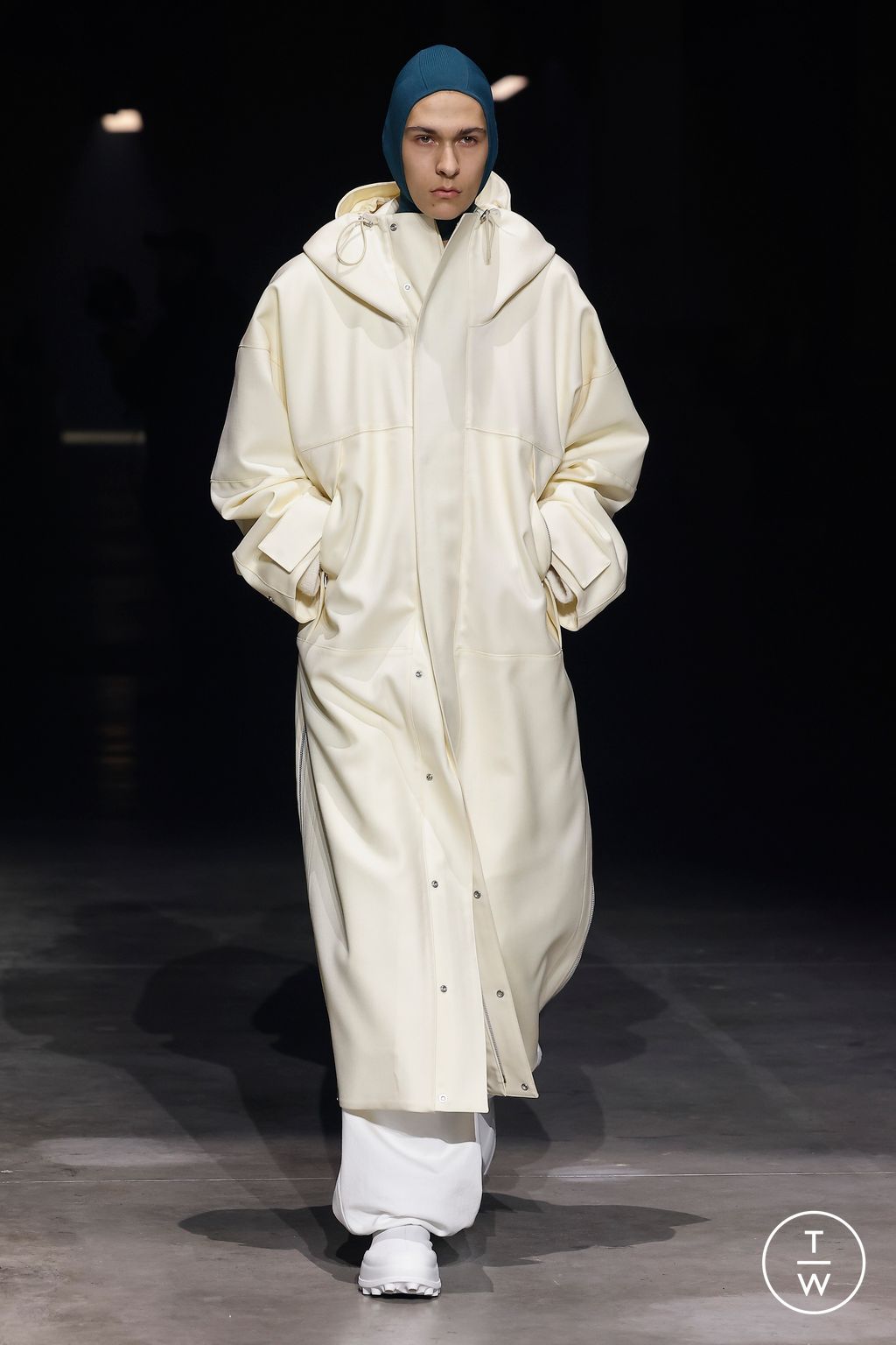 Fashion Week Milan Fall/Winter 2023 look 15 from the Jil Sander collection womenswear