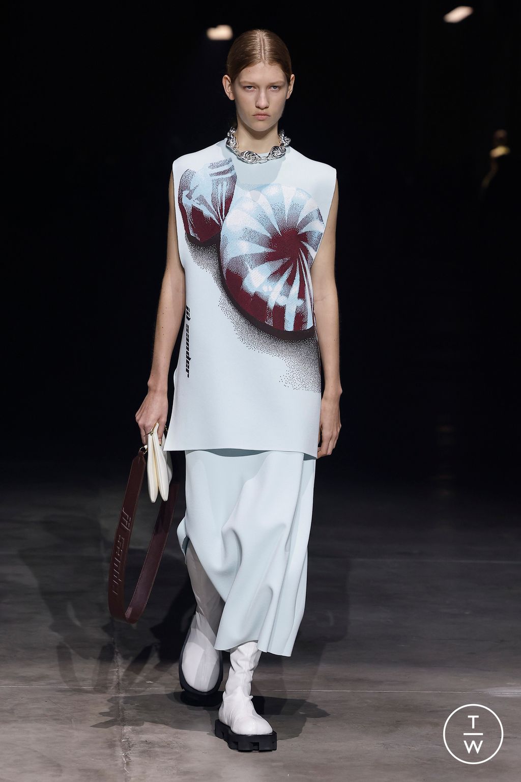 Fashion Week Milan Fall/Winter 2023 look 38 from the Jil Sander collection womenswear