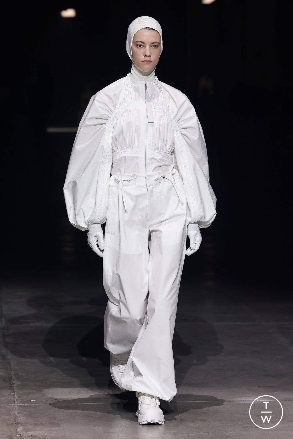 Fashion Week Milan Fall/Winter 2023 look 52 from the Jil Sander collection womenswear
