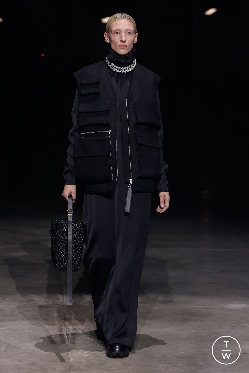 Fashion Week Milan Fall/Winter 2023 look 59 from the Jil Sander collection womenswear