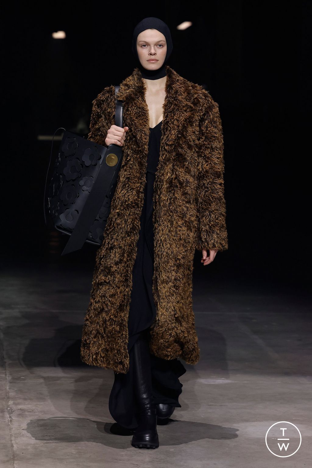 Fashion Week Milan Fall/Winter 2023 look 60 from the Jil Sander collection womenswear