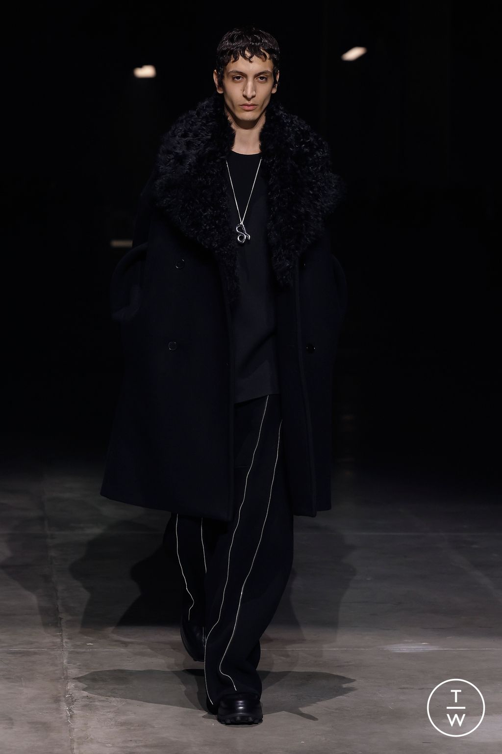 Fashion Week Milan Fall/Winter 2023 look 61 from the Jil Sander collection womenswear