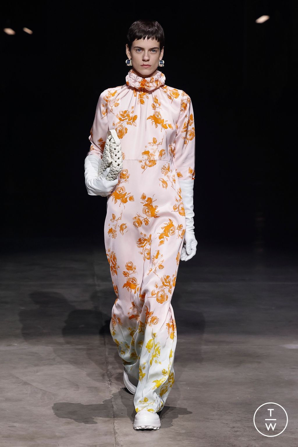 Fashion Week Milan Fall/Winter 2023 look 64 from the Jil Sander collection womenswear