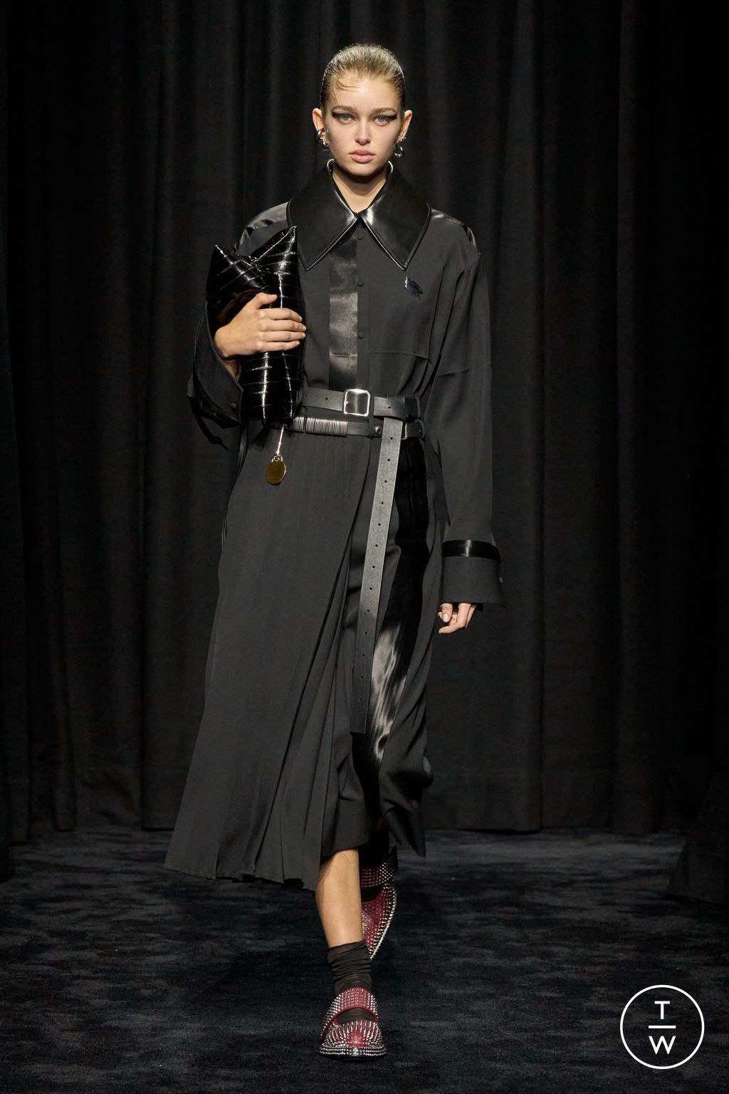 Fashion Week Milan Fall/Winter 2025 look 16 from the Jil Sander collection womenswear