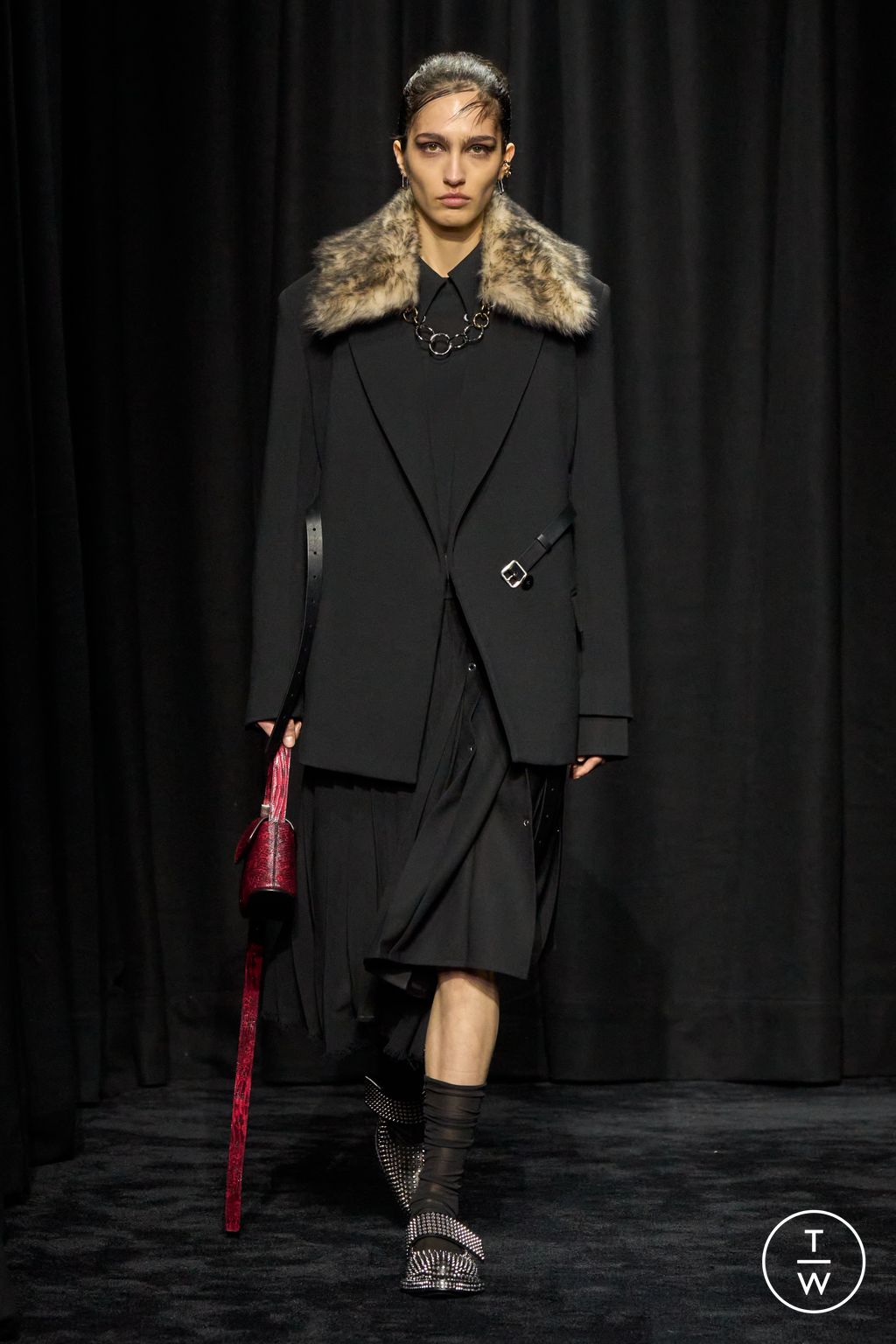 Fashion Week Milan Fall/Winter 2025 look 21 from the Jil Sander collection womenswear