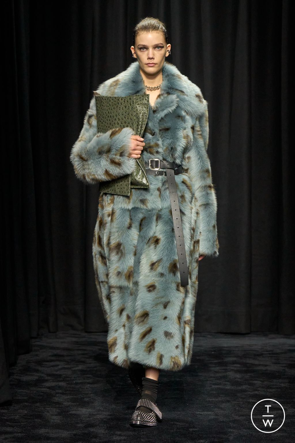 Fashion Week Milan Fall/Winter 2025 look 27 from the Jil Sander collection womenswear