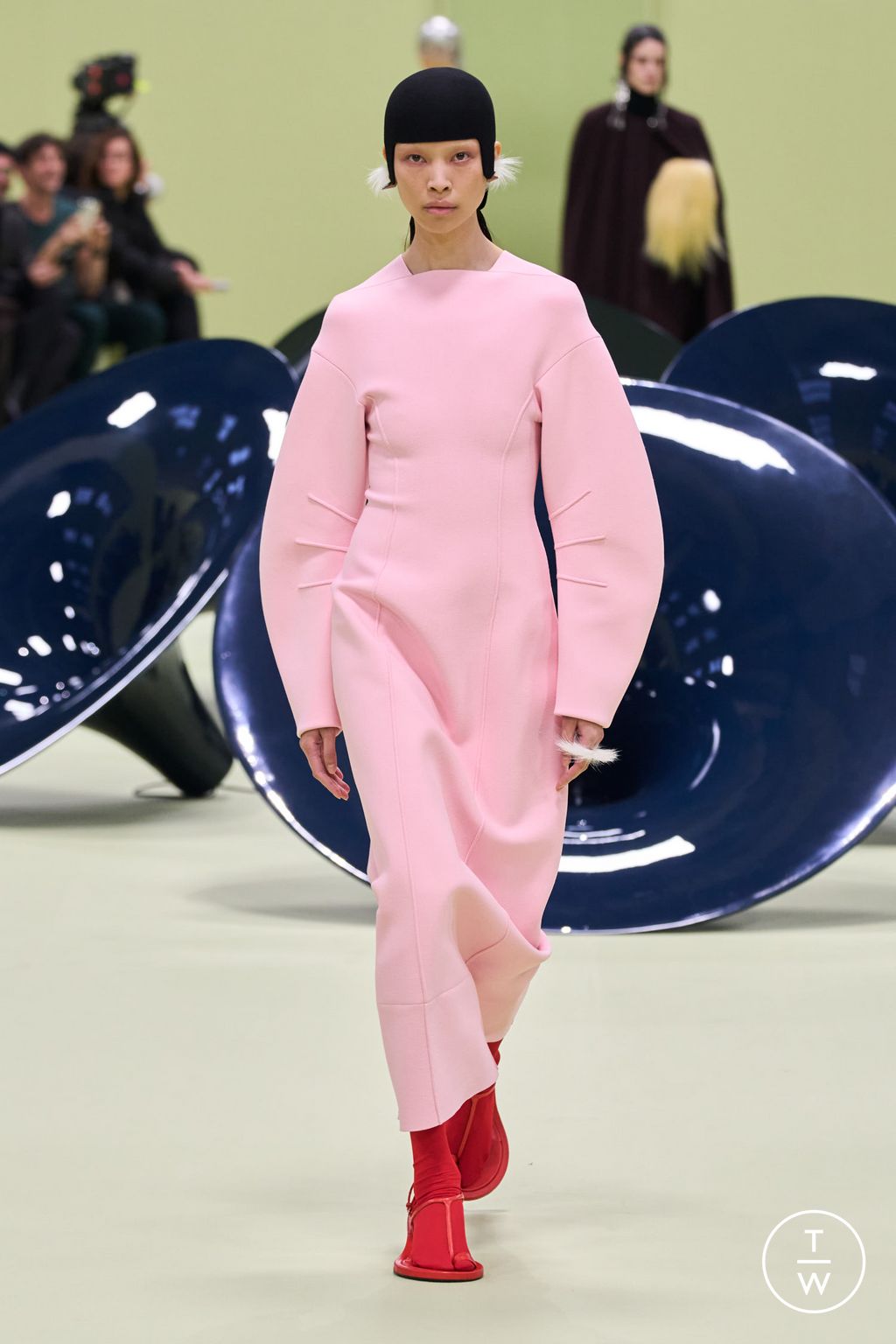 Fashion Week Milan Fall/Winter 2024 look 6 de la collection Jil Sander womenswear