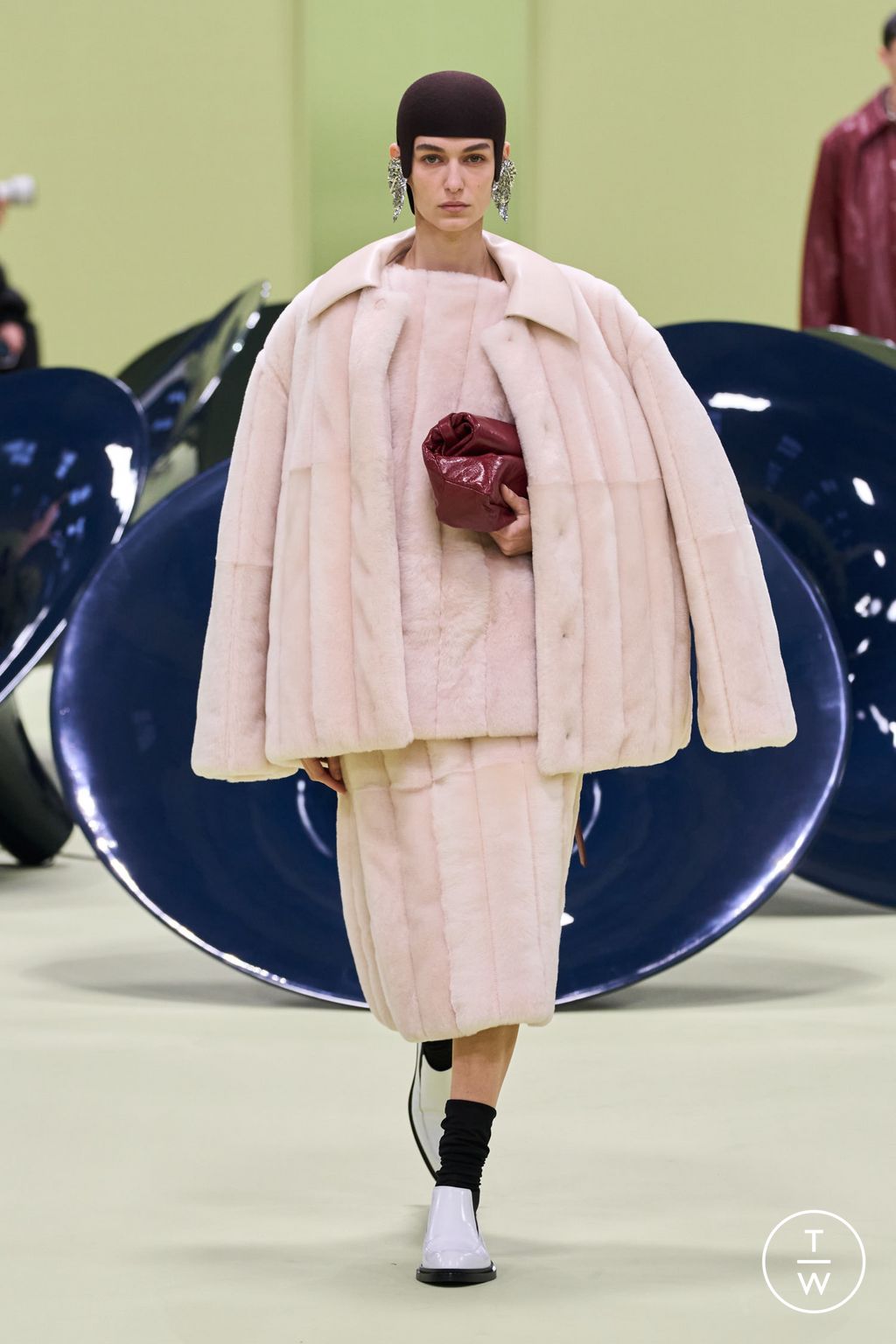 Fashion Week Milan Fall/Winter 2024 look 13 from the Jil Sander collection womenswear