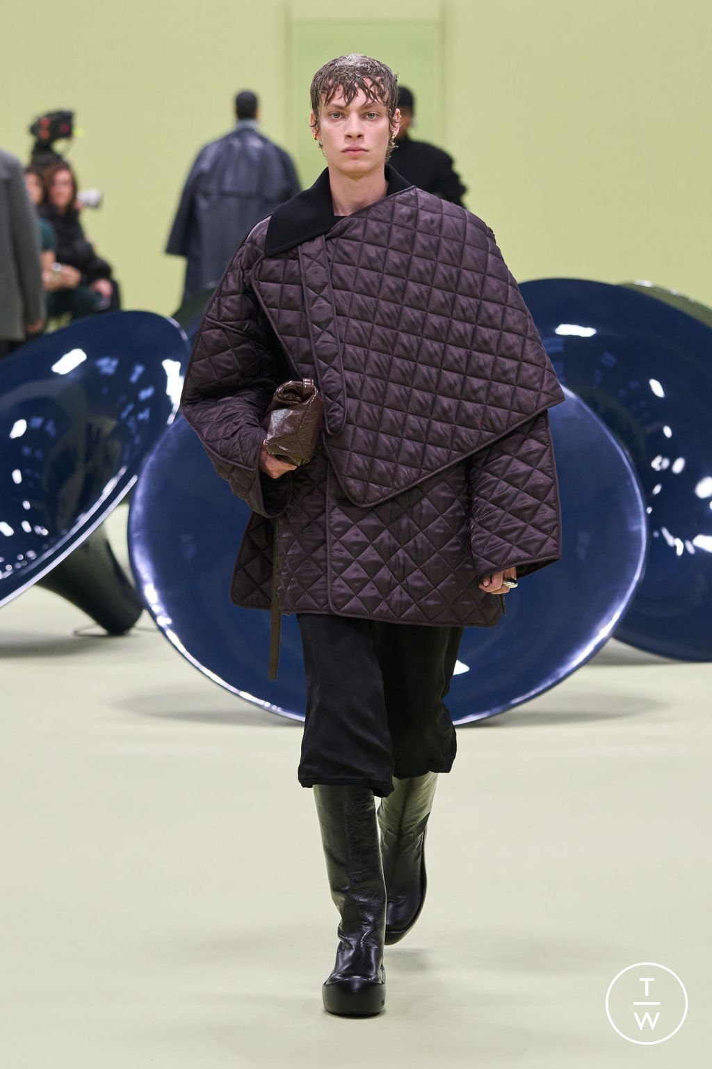 Fashion Week Milan Fall/Winter 2024 look 27 from the Jil Sander collection womenswear