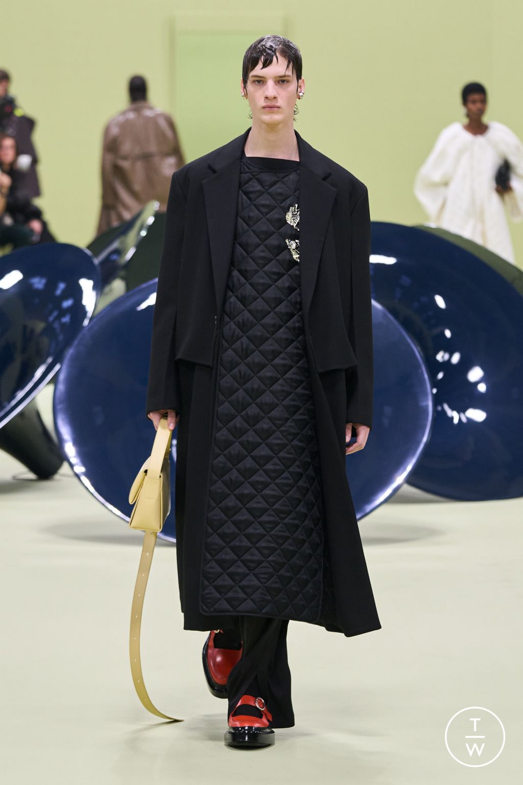 Fashion Week Milan Fall/Winter 2024 look 30 from the Jil Sander collection womenswear