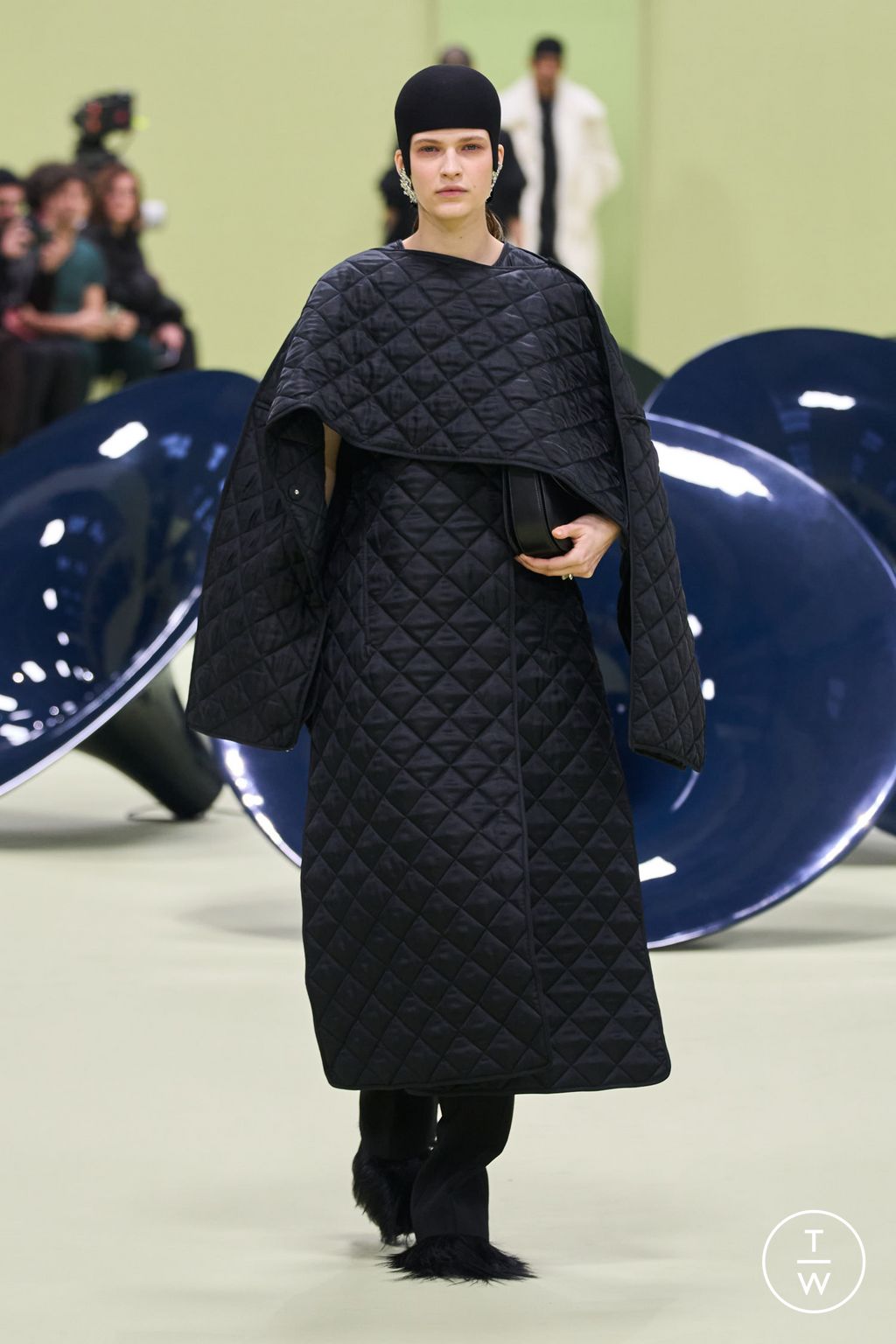 Fashion Week Milan Fall/Winter 2024 look 32 from the Jil Sander collection womenswear
