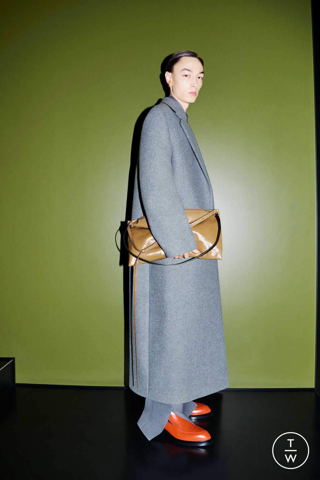 Fashion Week Milan Pre-Fall 2024 look 16 from the Jil Sander collection menswear