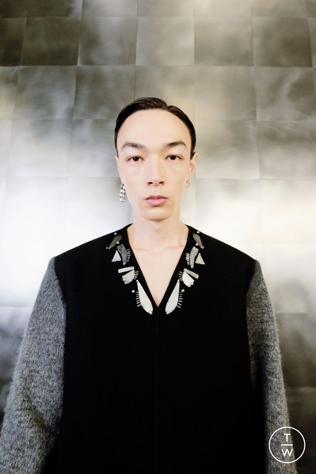 Fashion Week Milan Pre-Fall 2024 look 2 from the Jil Sander collection menswear