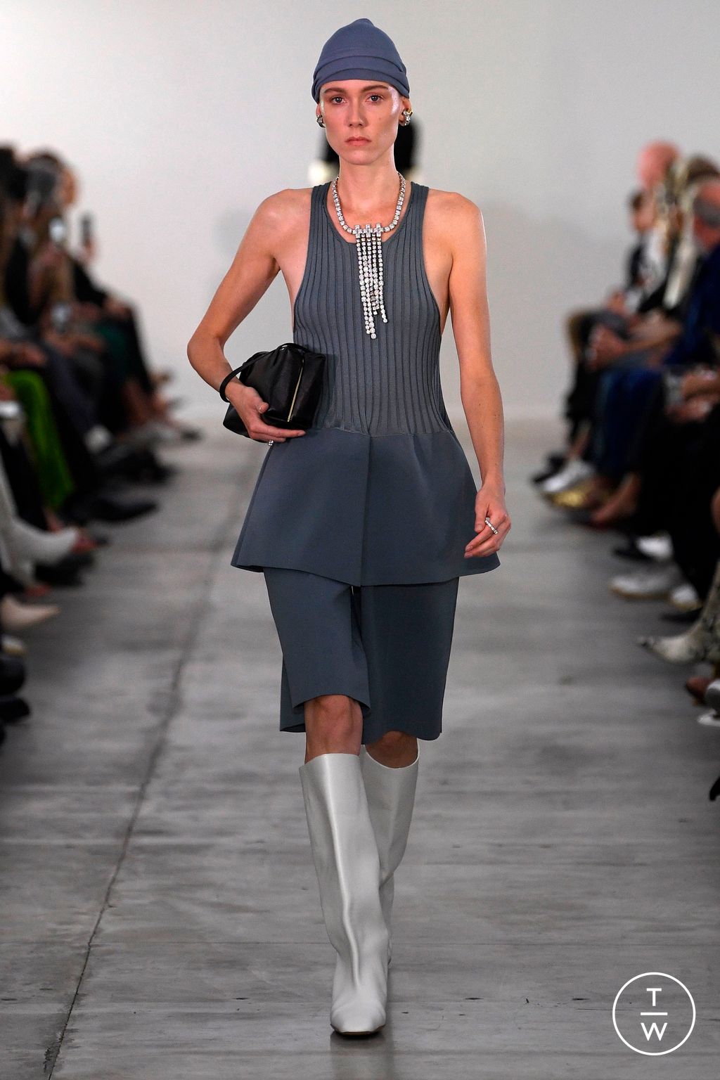 Fashion Week Milan Spring/Summer 2024 look 6 from the Jil Sander collection womenswear