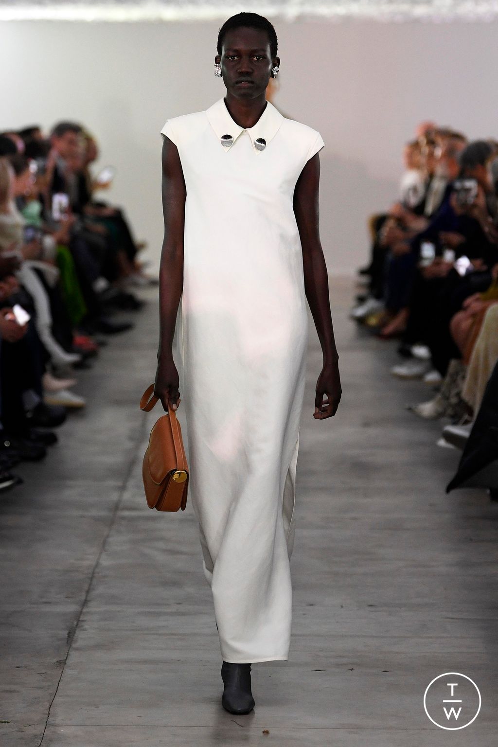 Fashion Week Milan Spring/Summer 2024 look 14 de la collection Jil Sander womenswear