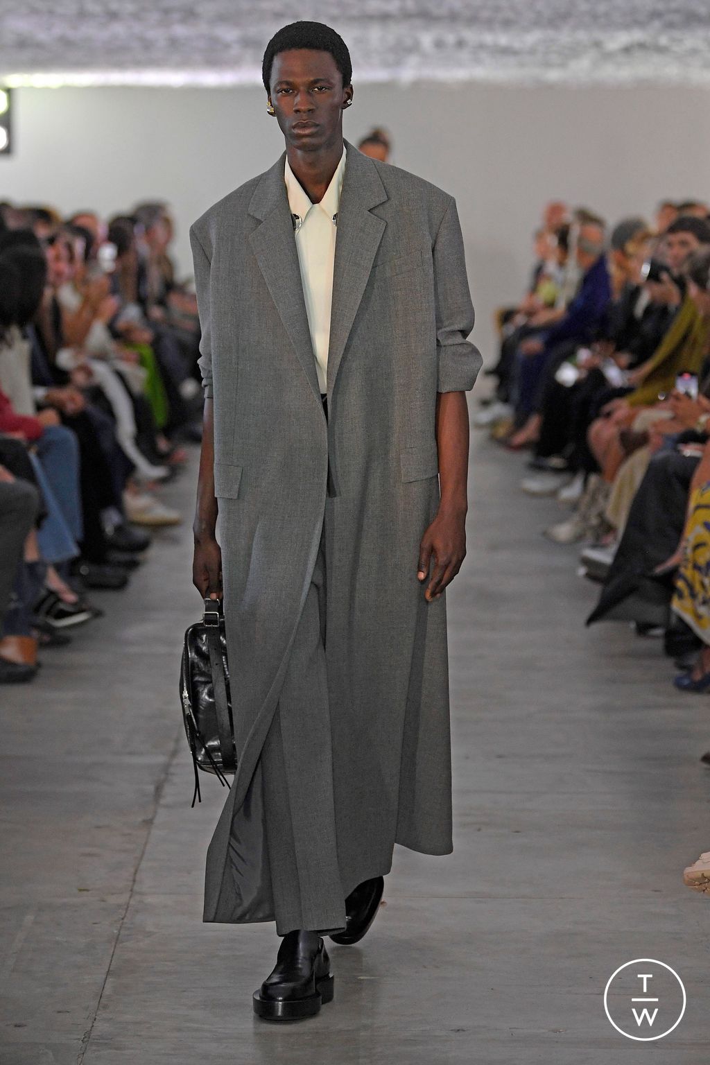 Fashion Week Milan Spring/Summer 2024 look 20 from the Jil Sander collection 女装