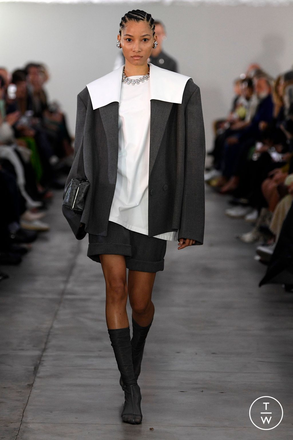 Fashion Week Milan Spring/Summer 2024 look 21 from the Jil Sander collection 女装