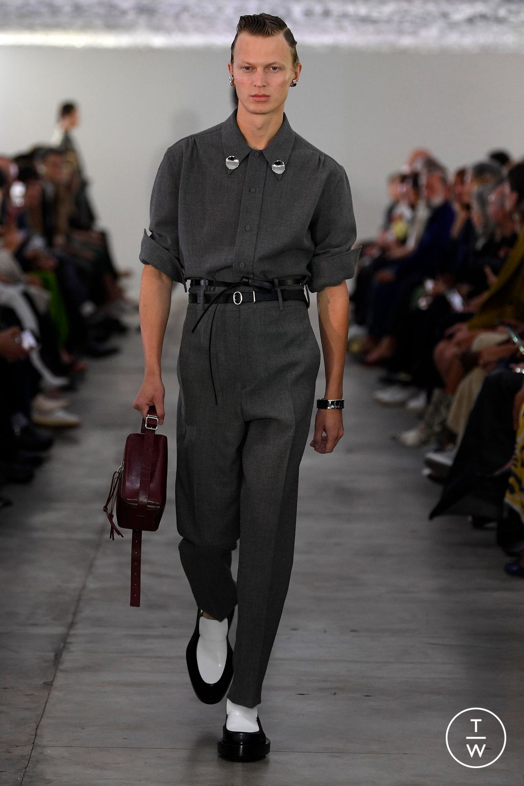 Fashion Week Milan Spring/Summer 2024 look 22 from the Jil Sander collection womenswear