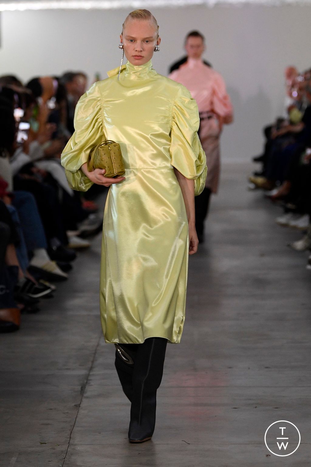 Fashion Week Milan Spring/Summer 2024 look 59 from the Jil Sander collection womenswear