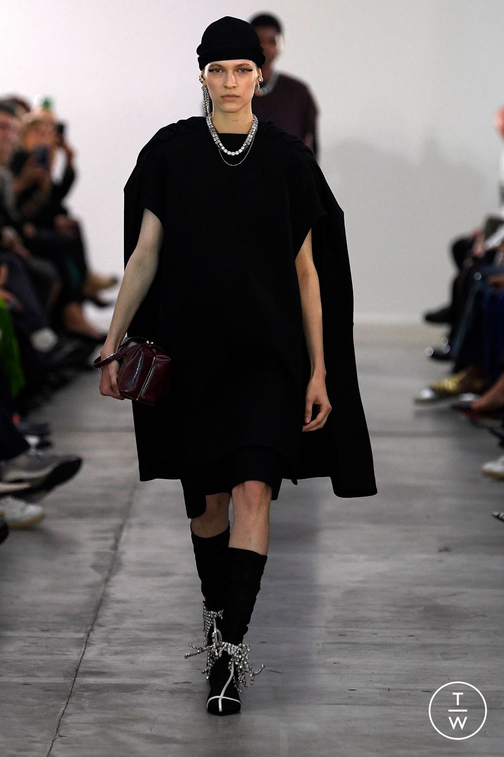 Fashion Week Milan Spring/Summer 2024 look 69 from the Jil Sander collection 女装