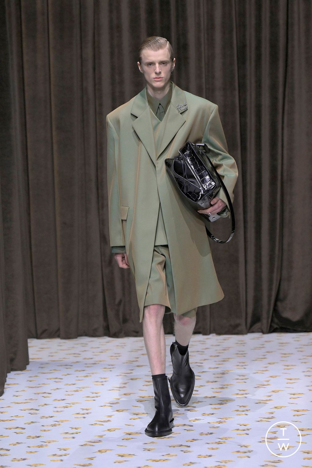 Fashion Week Milan Spring/Summer 2025 look 2 from the Jil Sander collection 女装