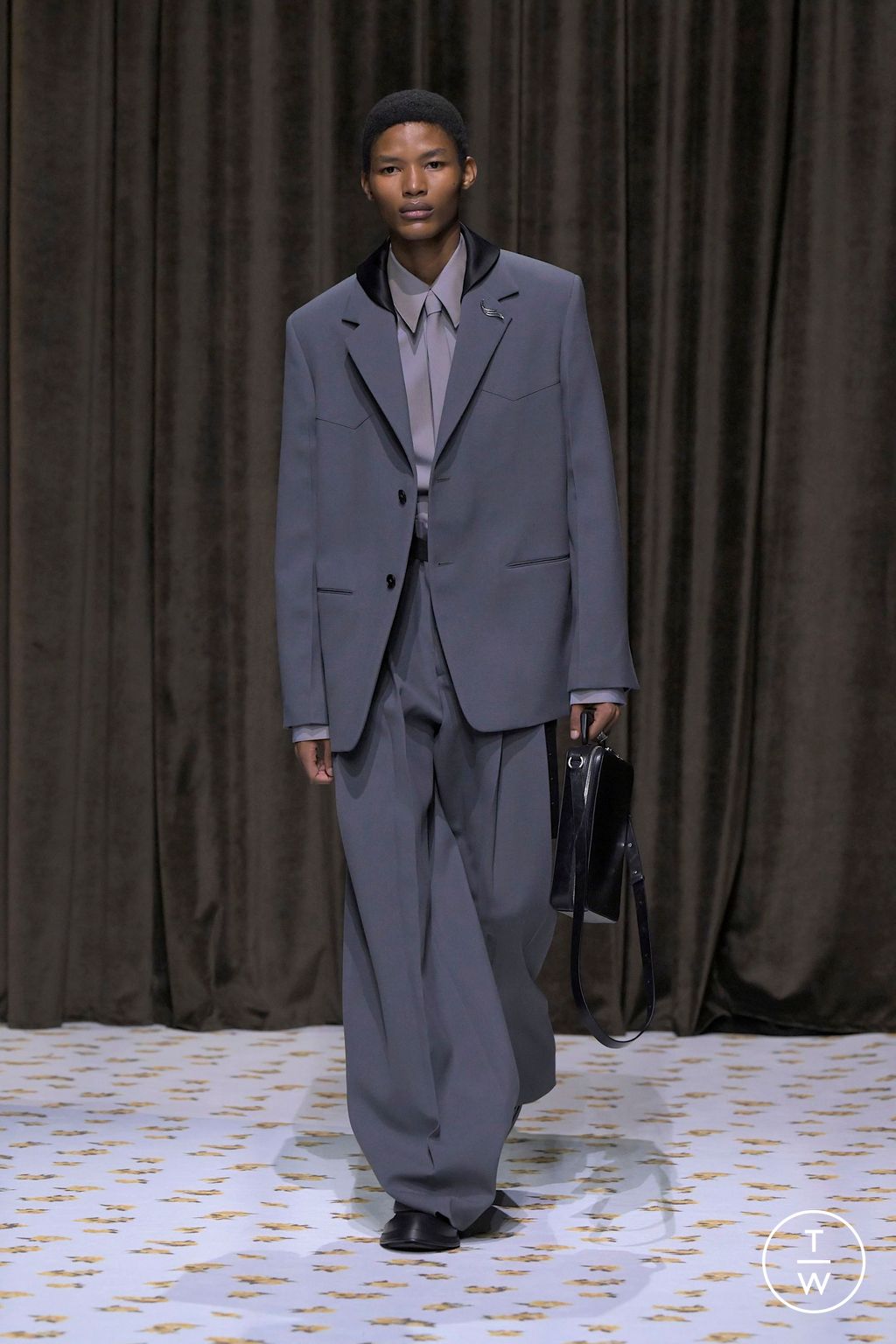 Fashion Week Milan Spring/Summer 2025 look 19 de la collection Jil Sander womenswear