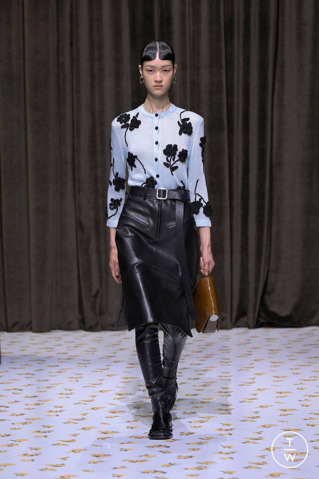 Fashion Week Milan Spring/Summer 2025 look 39 de la collection Jil Sander womenswear