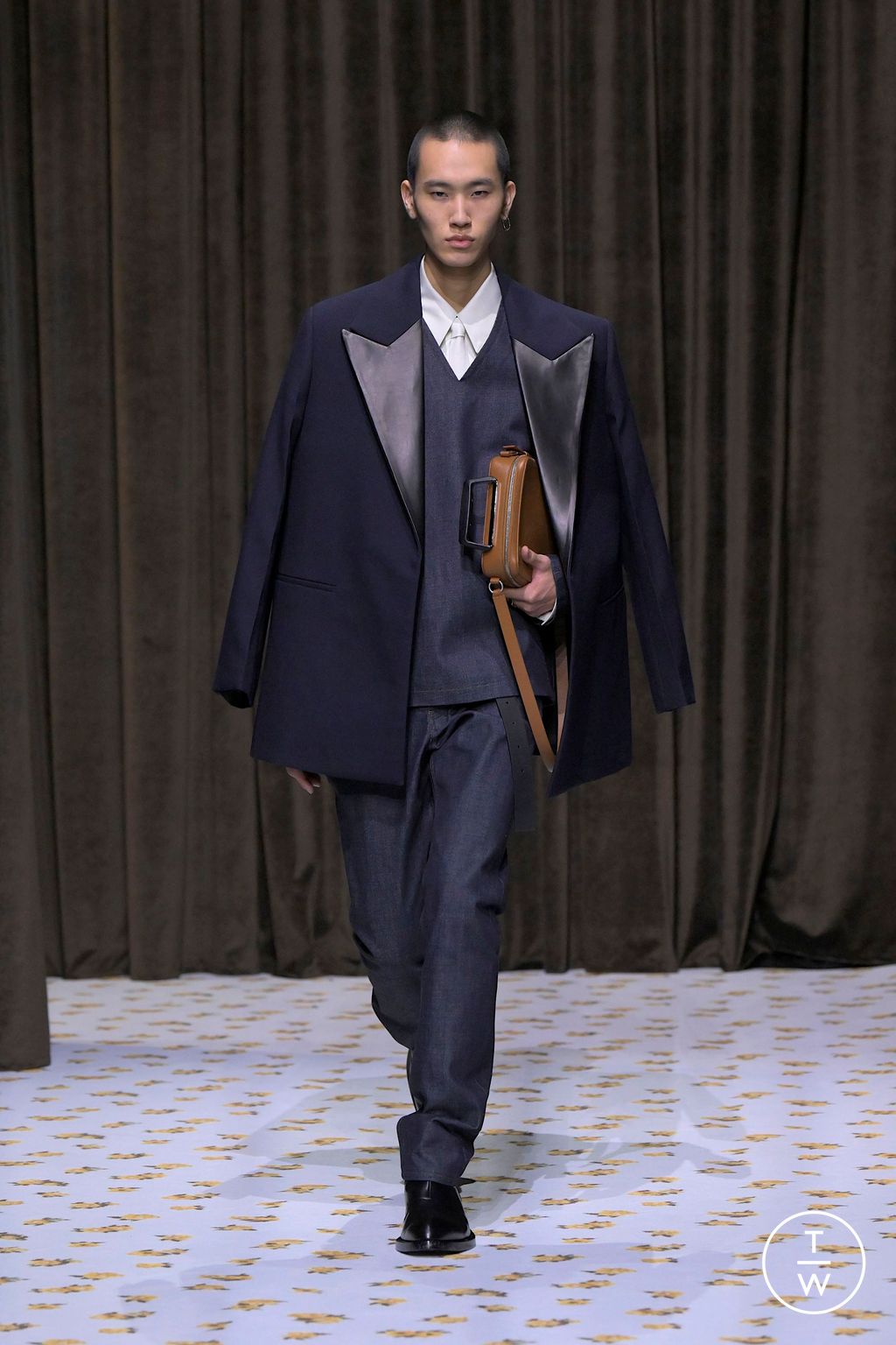 Fashion Week Milan Spring/Summer 2025 look 50 from the Jil Sander collection womenswear