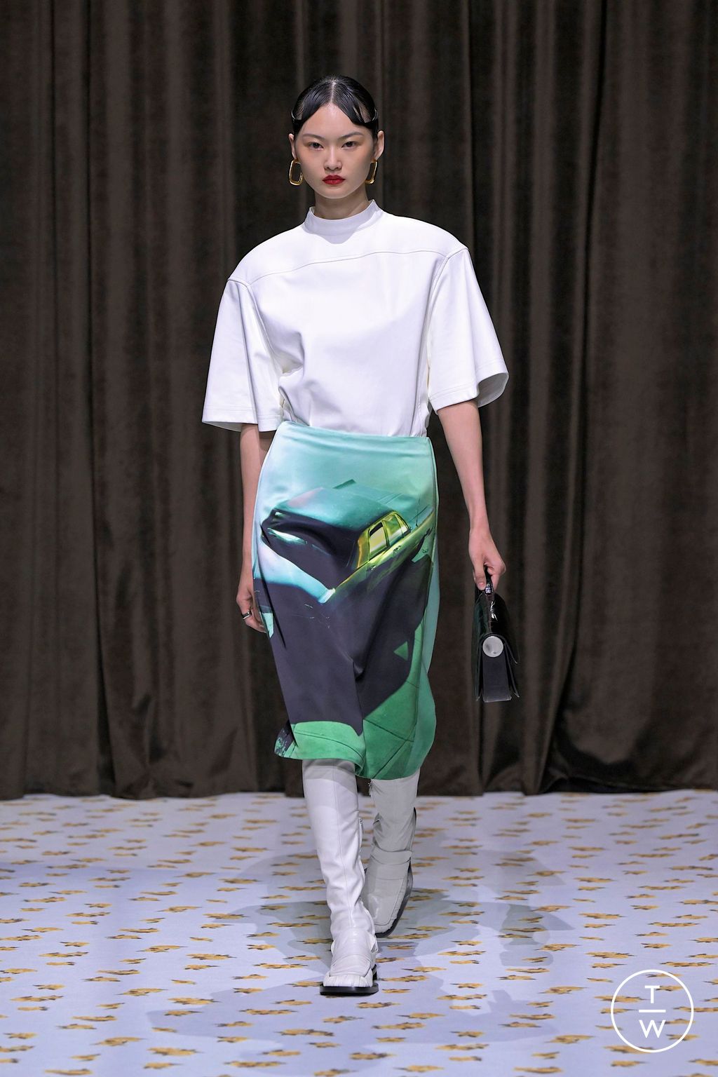 Fashion Week Milan Spring/Summer 2025 look 57 from the Jil Sander collection womenswear