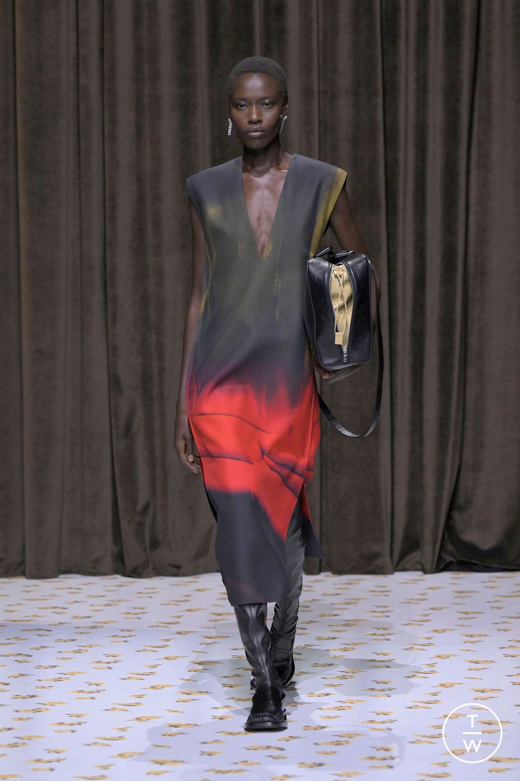 Fashion Week Milan Spring/Summer 2025 look 63 from the Jil Sander collection womenswear