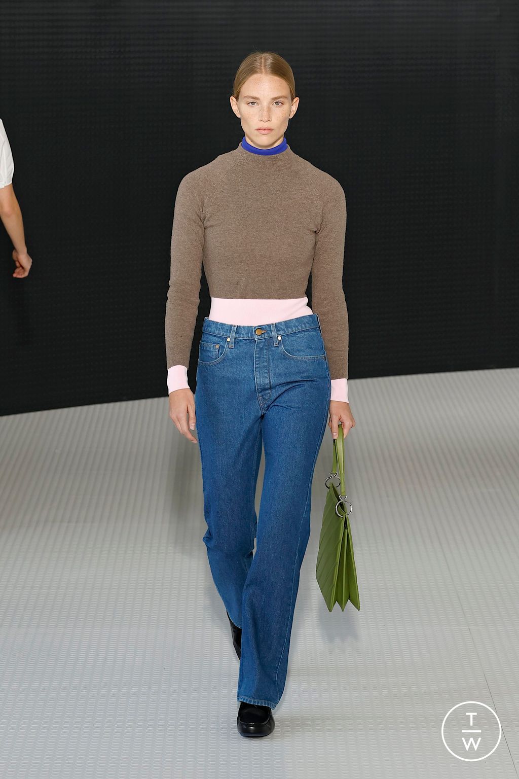 Fashion Week Milan Spring/Summer 2026 look 30 from the Jil Sander collection womenswear