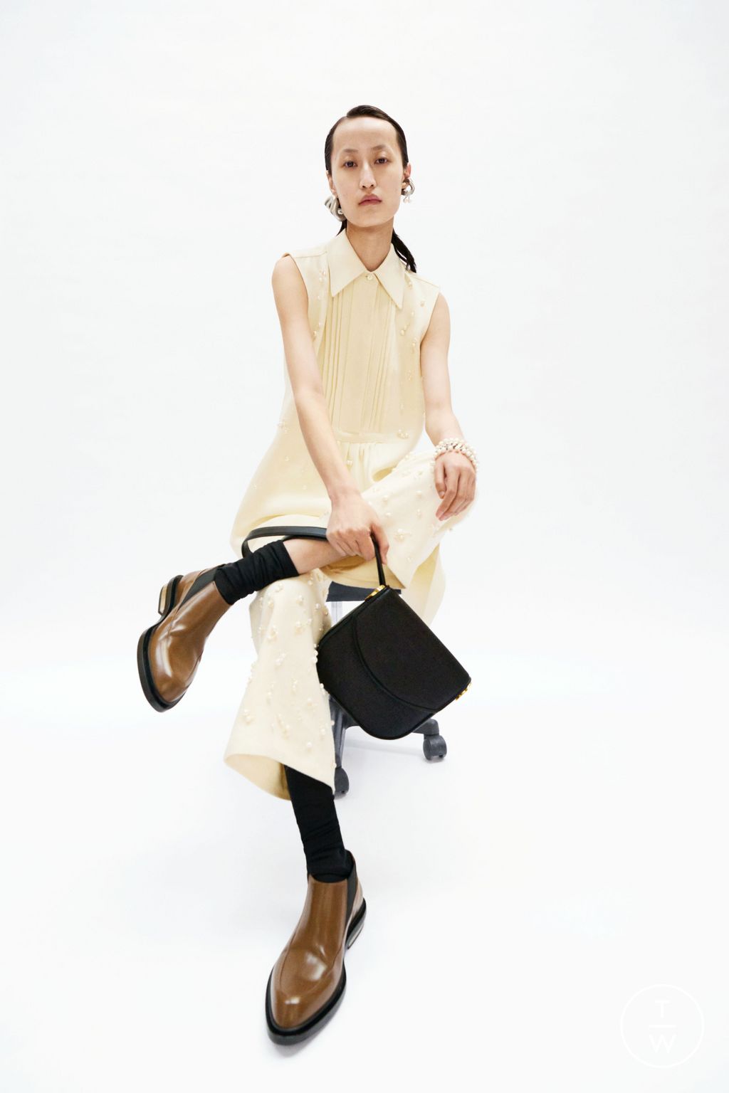 Fashion Week Milan Pre-Fall 2024 look 16 from the Jil Sander collection 女装