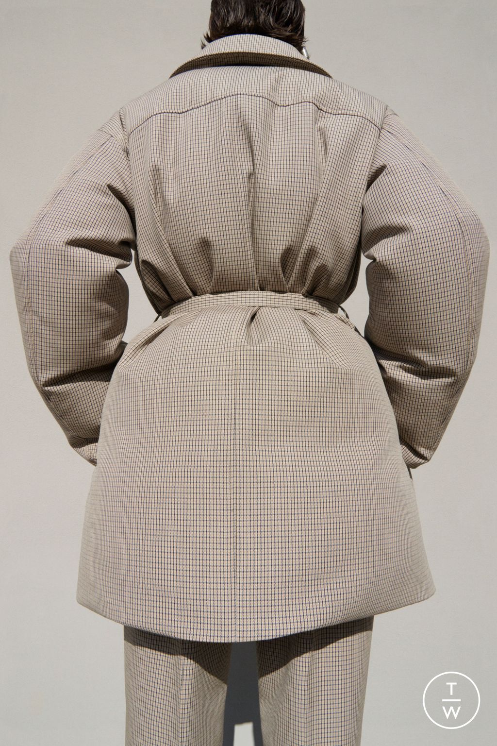 Fashion Week Milan Pre-Fall 2024 look 6 from the Jil Sander collection 女装