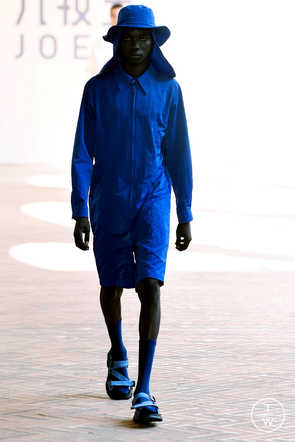 Fashion Week Milan Spring/Summer 2023 look 19 from the JOEONE collection menswear