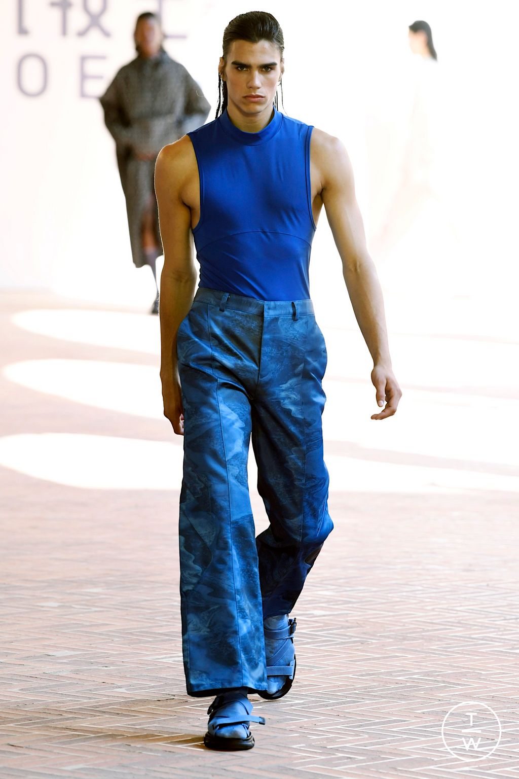 Fashion Week Milan Spring/Summer 2023 look 35 from the JOEONE collection menswear