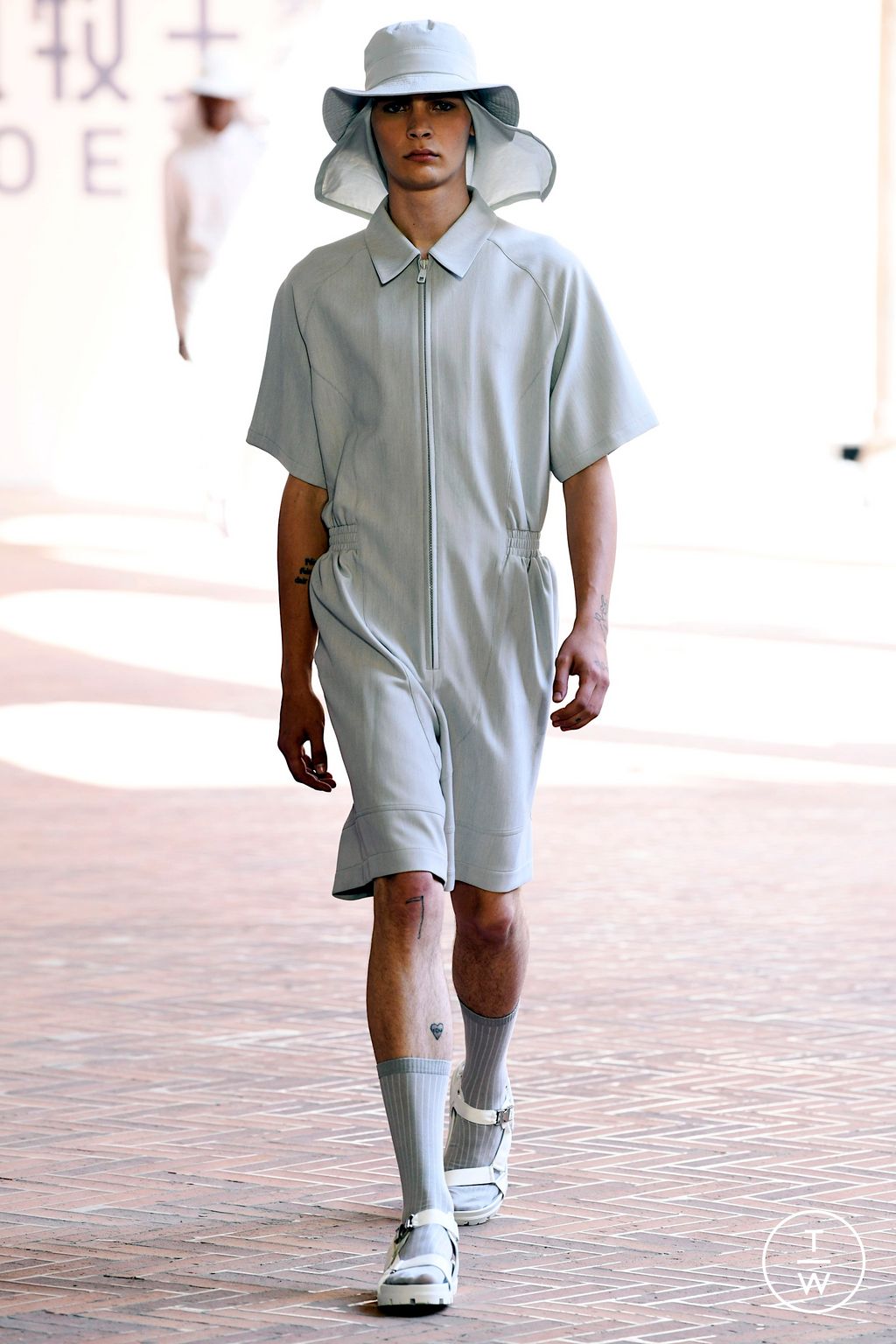Fashion Week Milan Spring/Summer 2023 look 39 from the JOEONE collection menswear