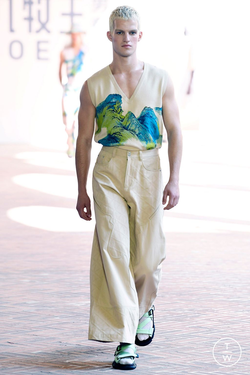 Fashion Week Milan Spring/Summer 2023 look 48 from the JOEONE collection menswear