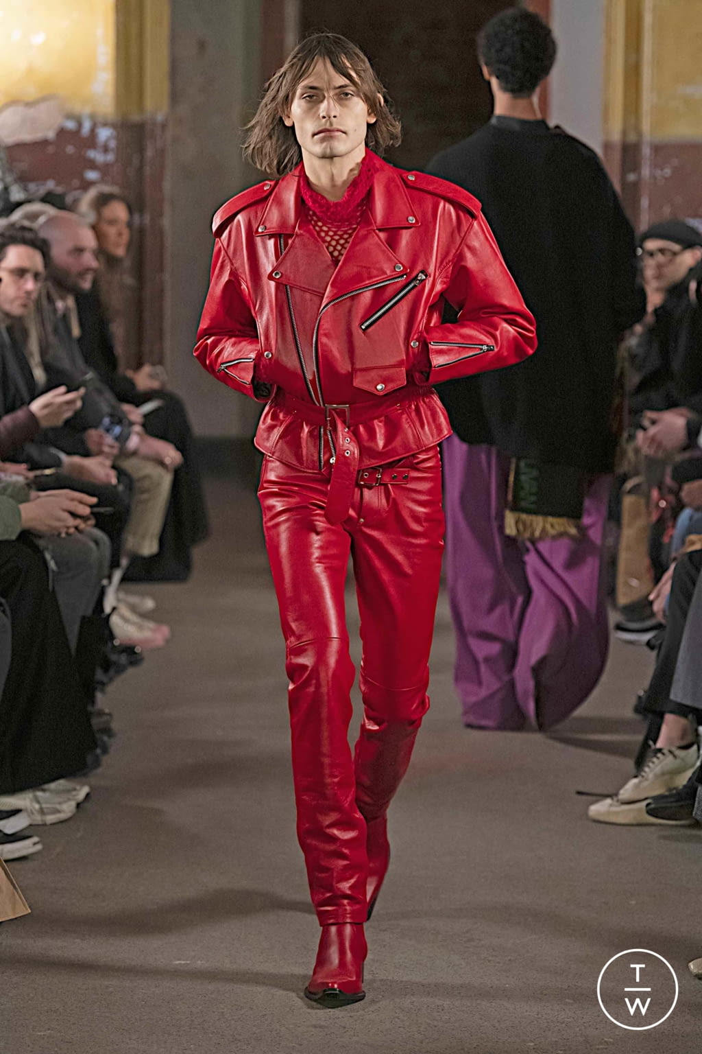 Fashion Week London Fall/Winter 2020 look 14 from the John Lawrence Sullivan collection 男装