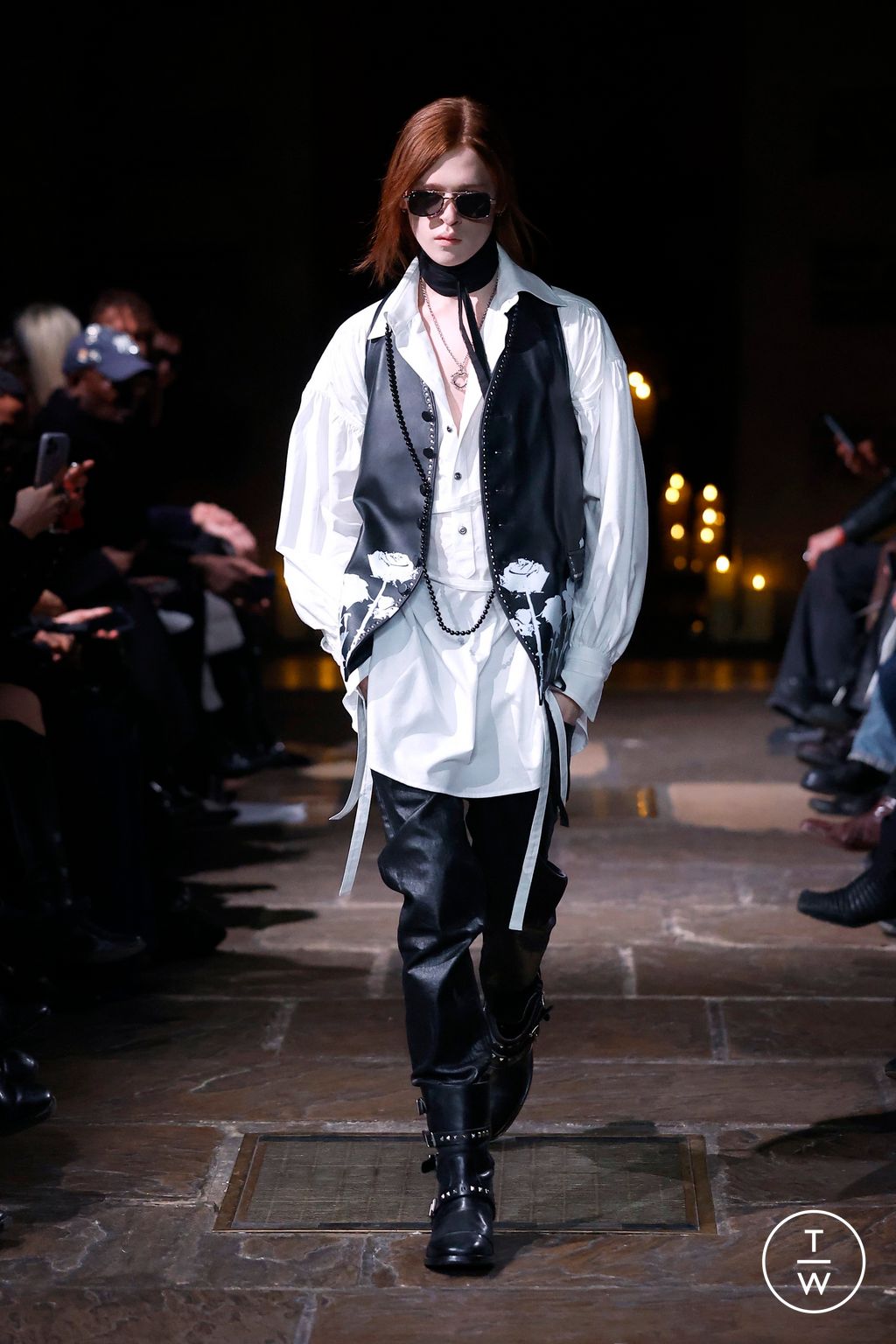 Fashion Week London Fall/Winter 2026 look 28 from the John Richmond collection 女装