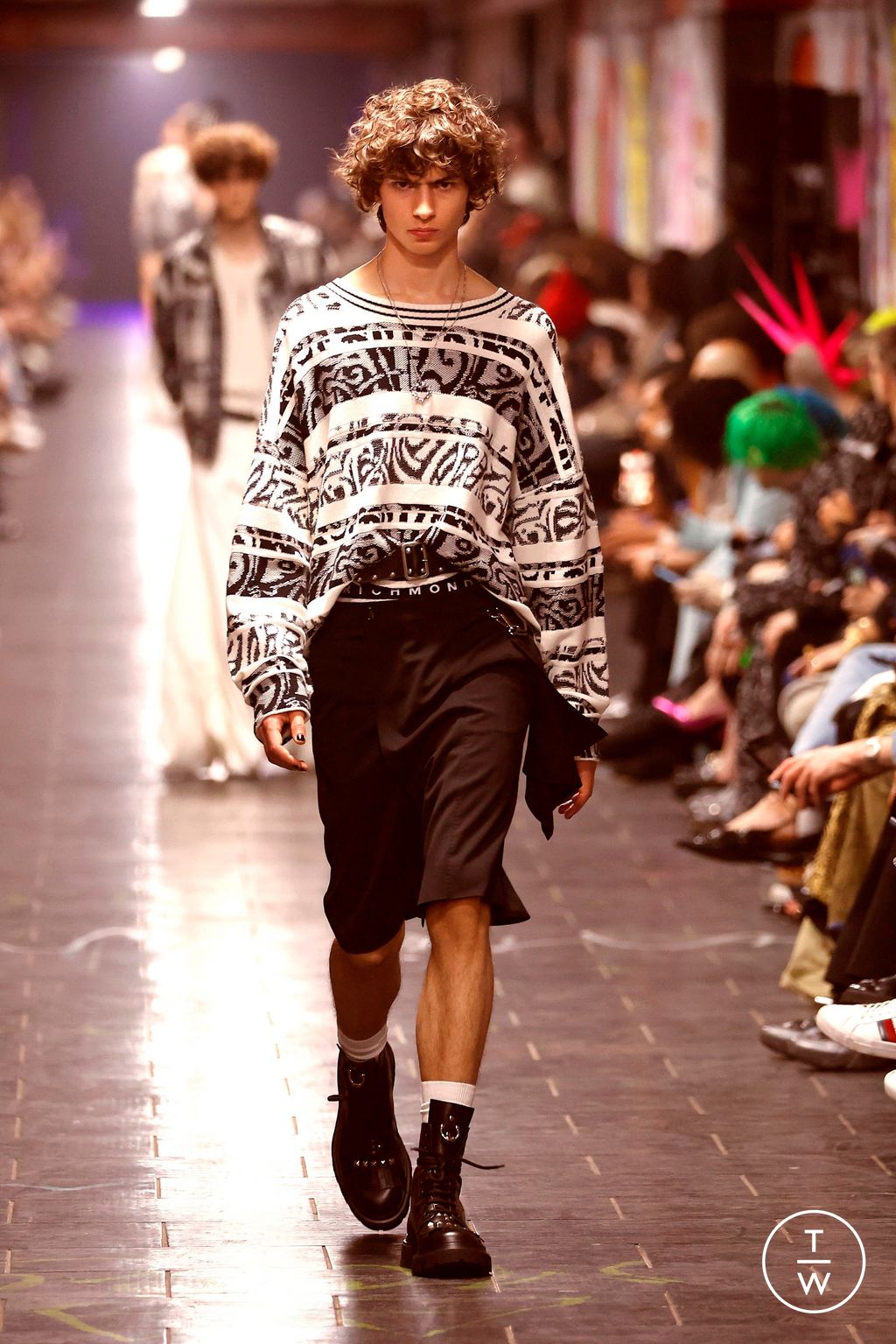 Fashion Week Milan Spring/Summer 2025 look 28 from the John Richmond collection menswear