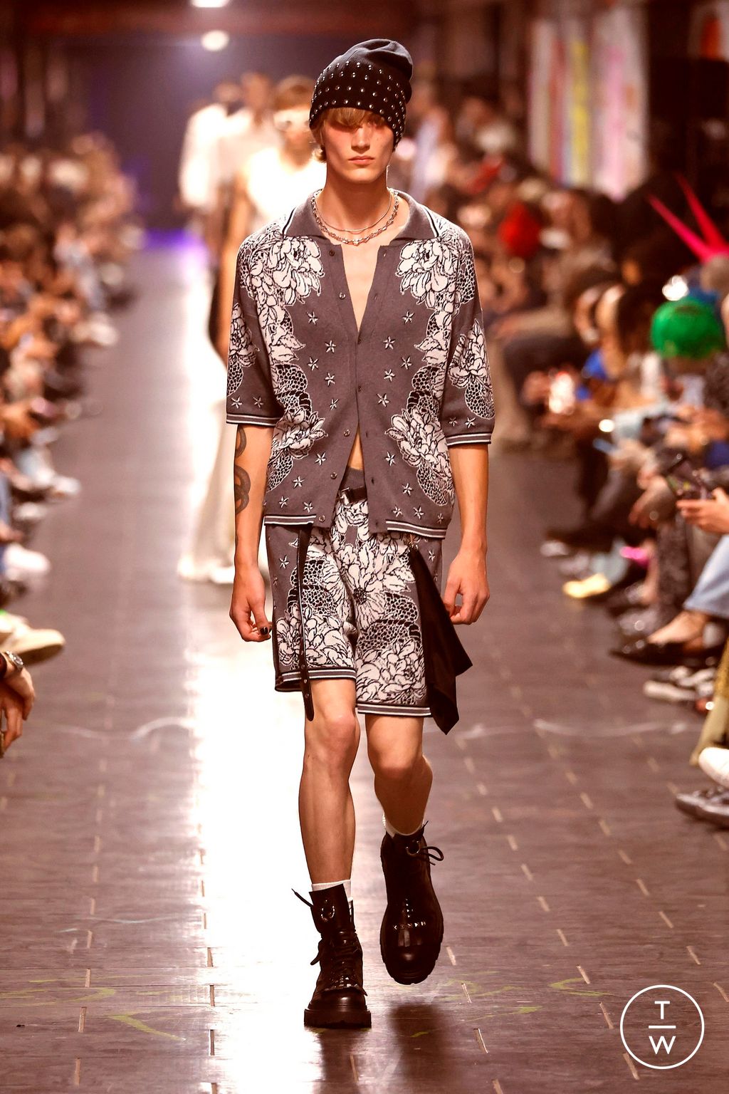 Fashion Week Milan Spring/Summer 2025 look 30 from the John Richmond collection menswear