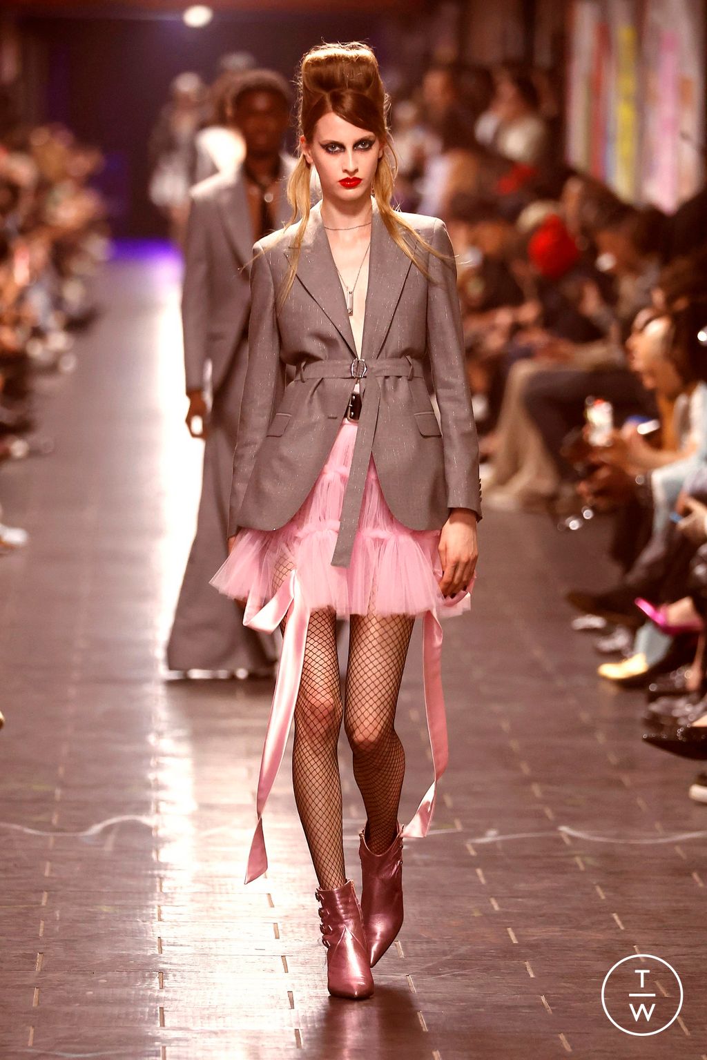 Fashion Week Milan Spring/Summer 2025 look 37 from the John Richmond collection menswear