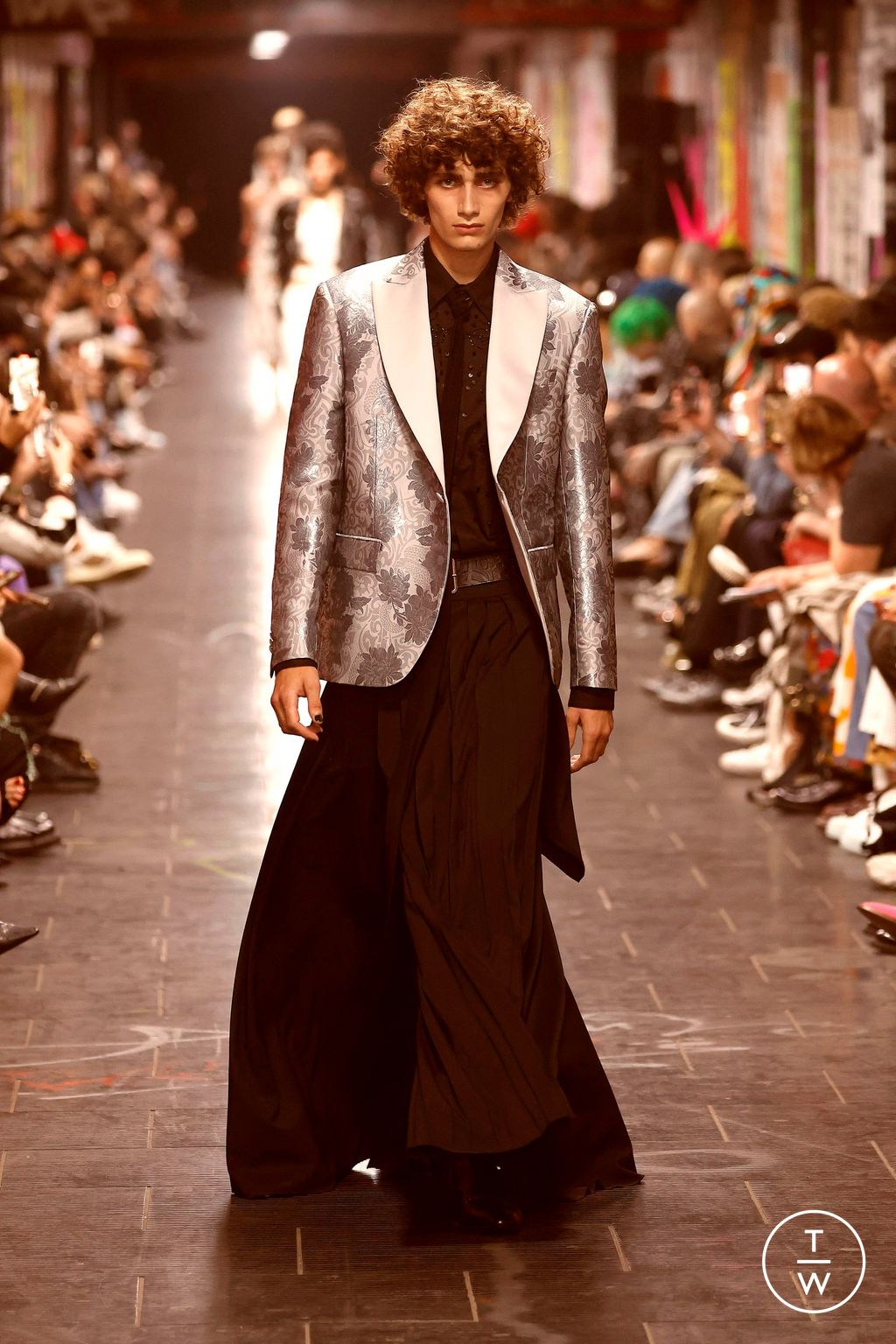 Fashion Week Milan Spring/Summer 2025 look 43 from the John Richmond collection menswear
