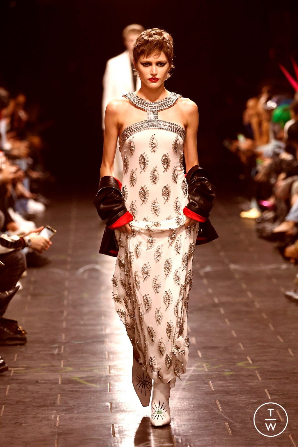 Fashion Week Milan Spring/Summer 2025 look 45 from the John Richmond collection menswear