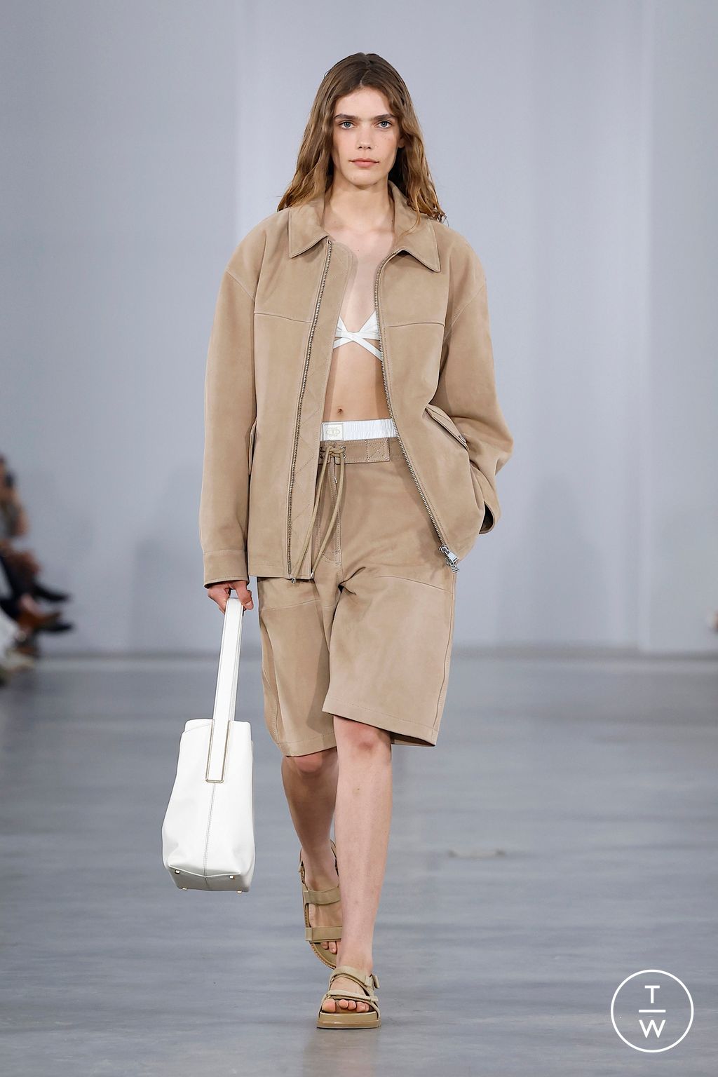 Fashion Week New York Spring/Summer 2026 look 9 from the Simkhai collection womenswear